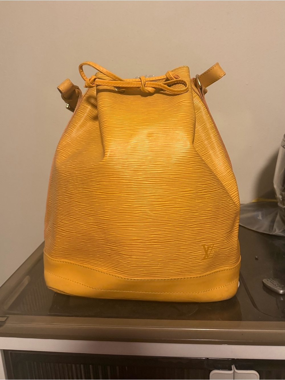Louis Vuitton Yellow Epi Leather Bucket Shoulder Bag